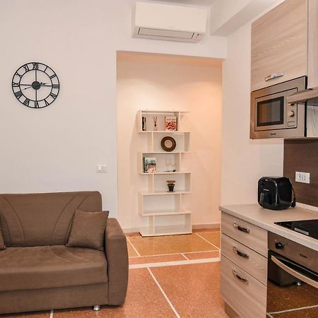 Fontanesi Suite Bologna Bagian luar foto